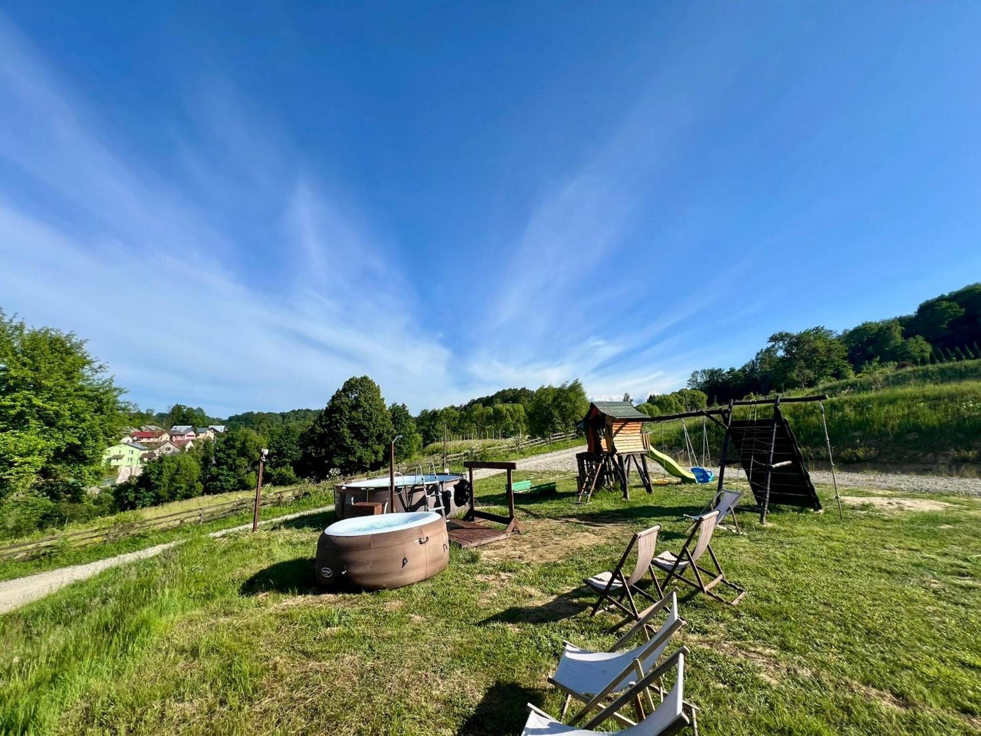 Hotel Bieszczadzka Osada Saunowisko - Glamping z sauną i jacuzzi Solina  Zewnętrze zdjęcie